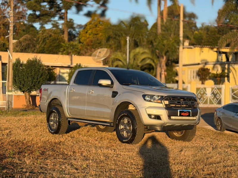 RANGER 2.2 TD XLS CD 4X4 DIESEL 4P AUTOMÁTICA - 2019 - LAGOA VERMELHA
