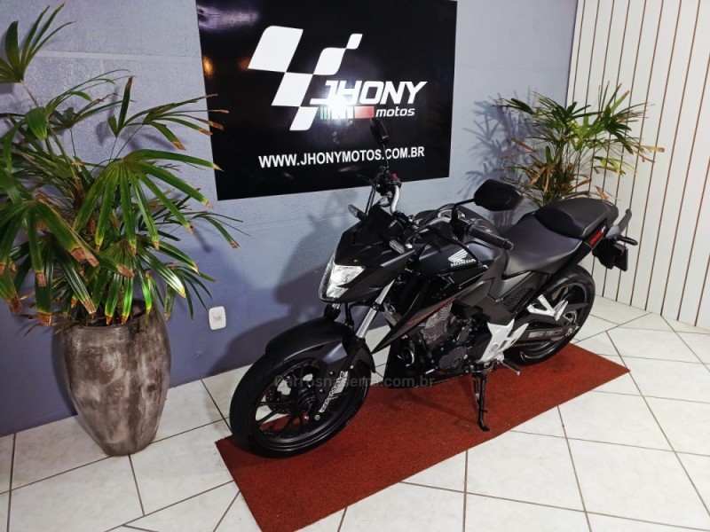 CB 300F TWISTER ABS - 2024 - CAXIAS DO SUL