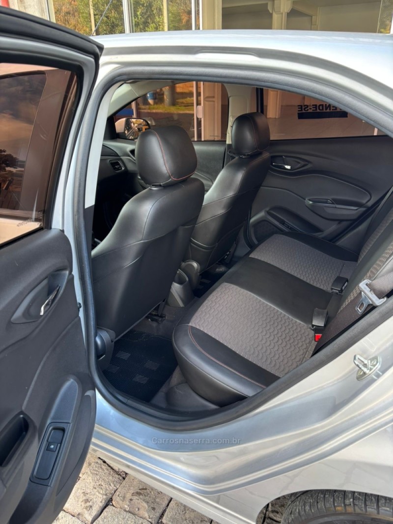 ONIX 1.4 MPFI LTZ 8V FLEX 4P MANUAL - 2017 - SãO MARCOS