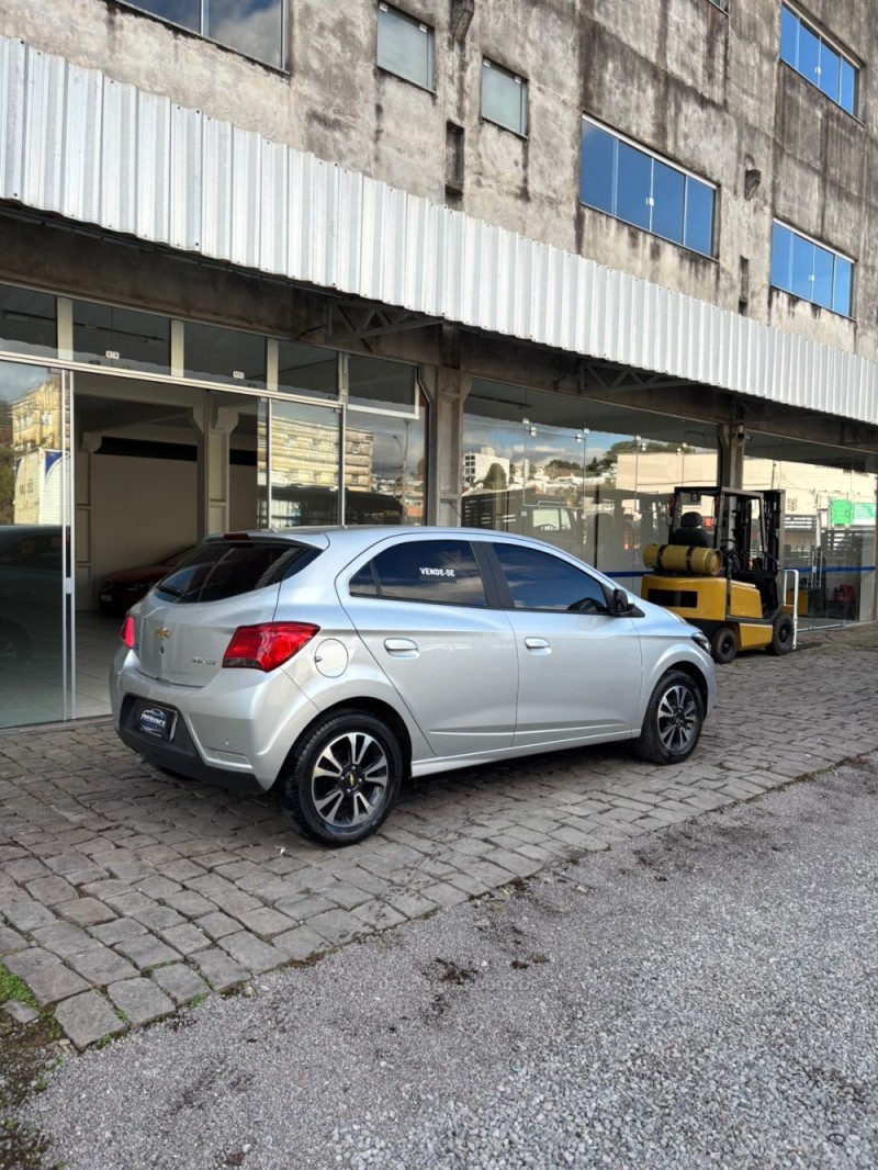 ONIX 1.4 MPFI LTZ 8V FLEX 4P MANUAL - 2017 - SãO MARCOS