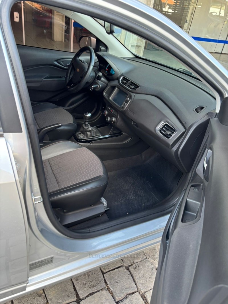 ONIX 1.4 MPFI LTZ 8V FLEX 4P MANUAL - 2017 - SãO MARCOS