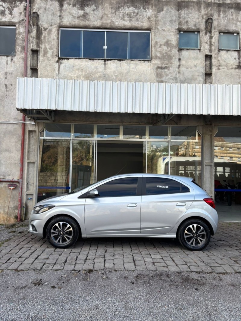 ONIX 1.4 MPFI LTZ 8V FLEX 4P MANUAL - 2017 - SãO MARCOS