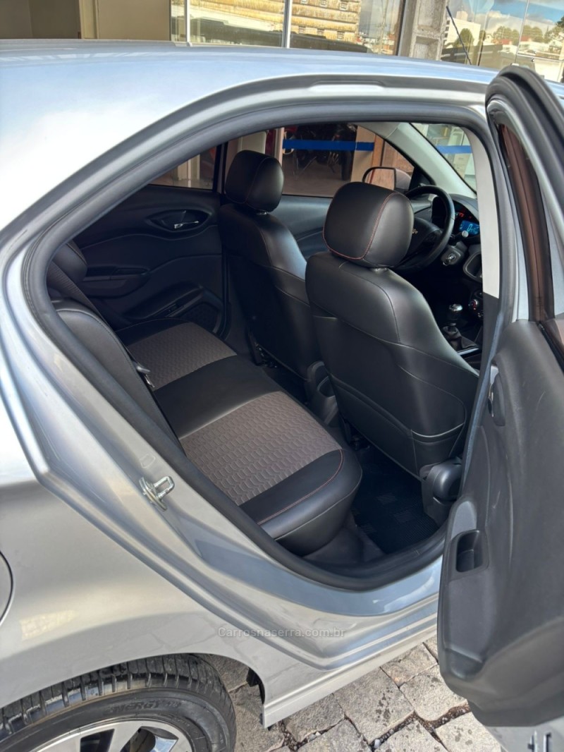 ONIX 1.4 MPFI LTZ 8V FLEX 4P MANUAL - 2017 - SãO MARCOS