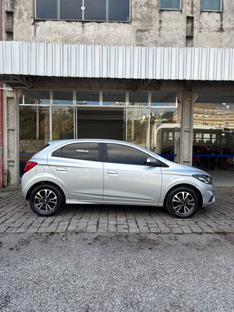 ONIX 1.4 MPFI LTZ 8V FLEX 4P MANUAL - 2017 - SãO MARCOS