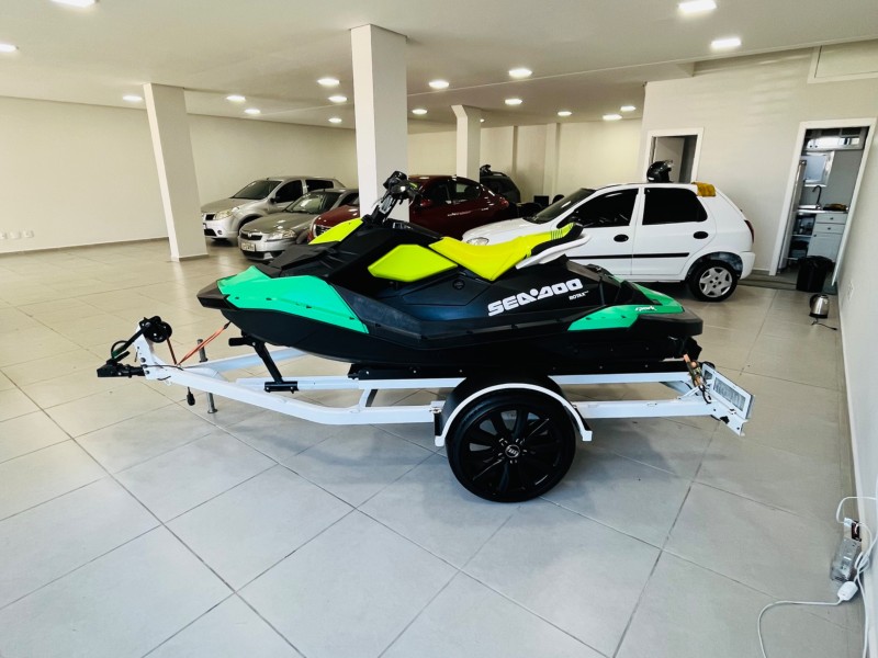 JET SKI SPARK  - 2019 - FLORES DA CUNHA