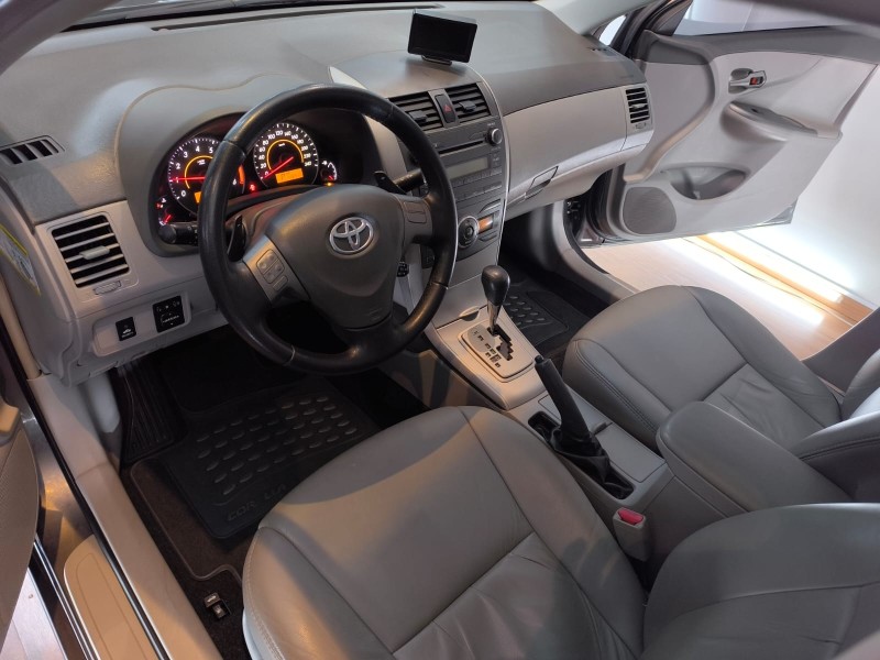 COROLLA 2.0 XEI 16V FLEX 4P AUTOMÁTICO - 2011 - CAXIAS DO SUL