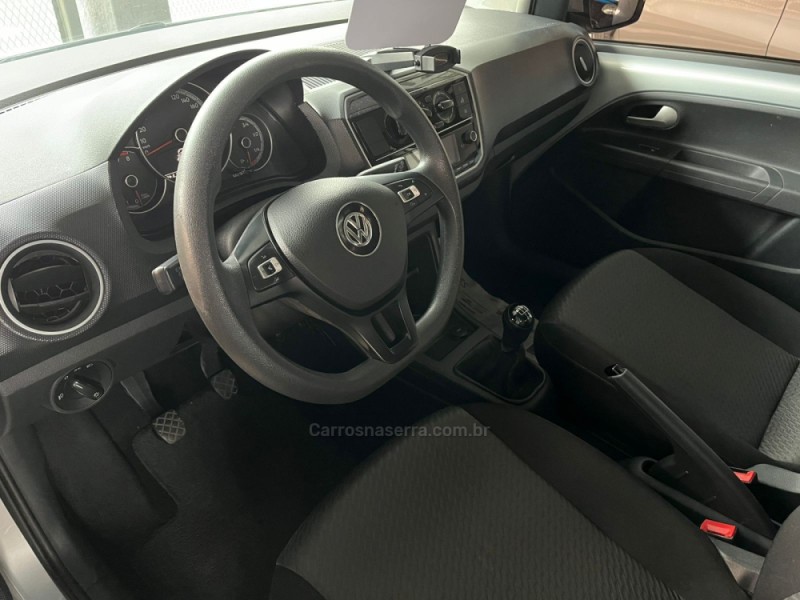 UP 1.0 TSI CONNECT 12V TOTAL FLEX 4P MANUAL - 2020 - FELIZ