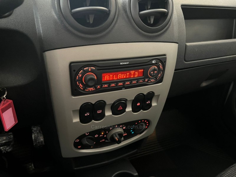 LOGAN 1.0 EXPRESSION 16V FLEX 4P MANUAL - 2010 - CAXIAS DO SUL