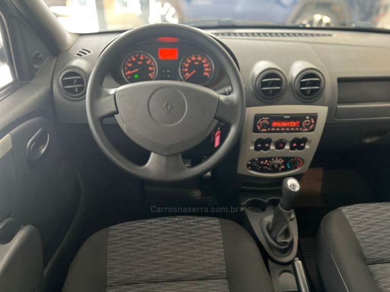 LOGAN 1.0 EXPRESSION 16V FLEX 4P MANUAL - 2010 - CAXIAS DO SUL