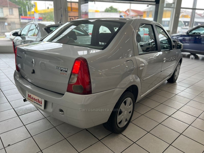 LOGAN 1.0 EXPRESSION 16V FLEX 4P MANUAL - 2010 - CAXIAS DO SUL