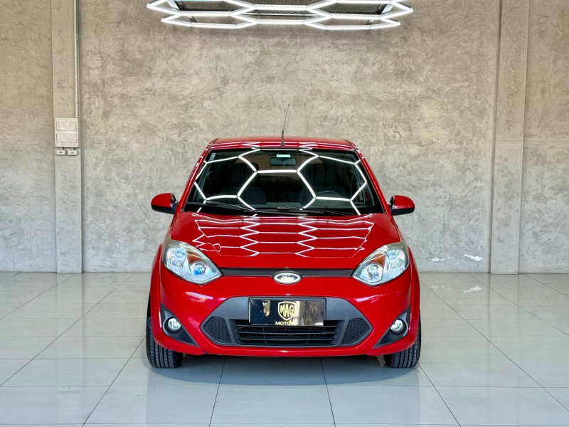 FIESTA 1.6 MPI CLASS HATCH 8V FLEX 4P MANUAL - 2013 - CAXIAS DO SUL