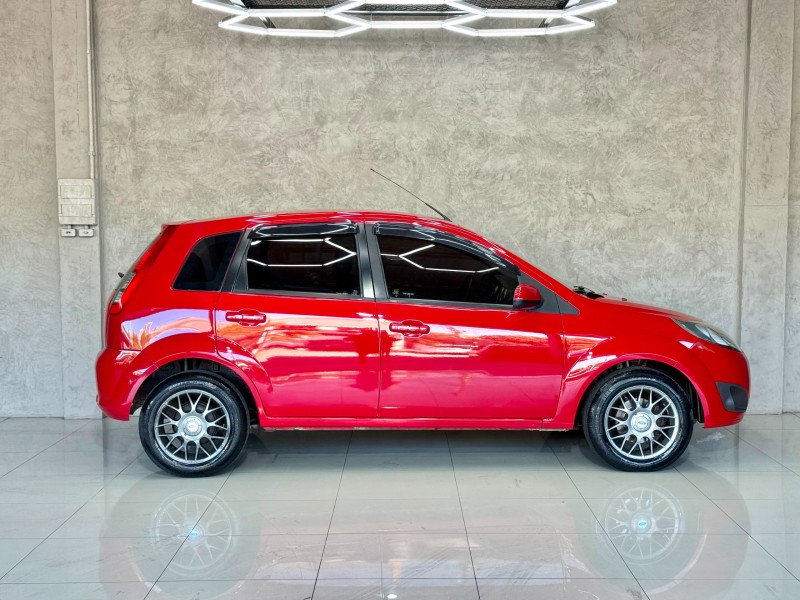 FIESTA 1.6 MPI CLASS HATCH 8V FLEX 4P MANUAL - 2013 - CAXIAS DO SUL