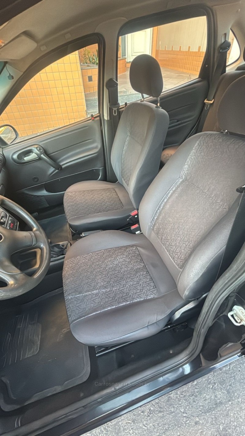 CORSA 1.0 MPFI 8V GASOLINA 4P MANUAL - 2004 - BENTO GONçALVES