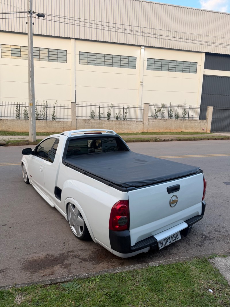 MONTANA 1.8 MPFI SPORT CS 8V FLEX 2P MANUAL - 2004 - CAXIAS DO SUL