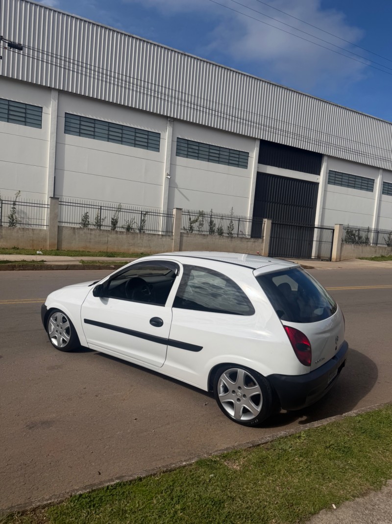 CELTA 1.0 MPFI 8V GASOLINA 2P MANUAL - 2002 - CAXIAS DO SUL