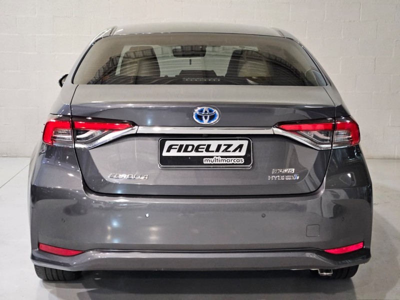 COROLLA 1.8 ALTIS PREMIUM 16V HÍBRIDO 4P AUTOMÁTICO - 2023 - FARROUPILHA