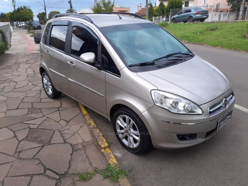 IDEA 1.6 MPI ESSENCE 16V FLEX 4P MANUAL - 2015 - NOVA PRATA