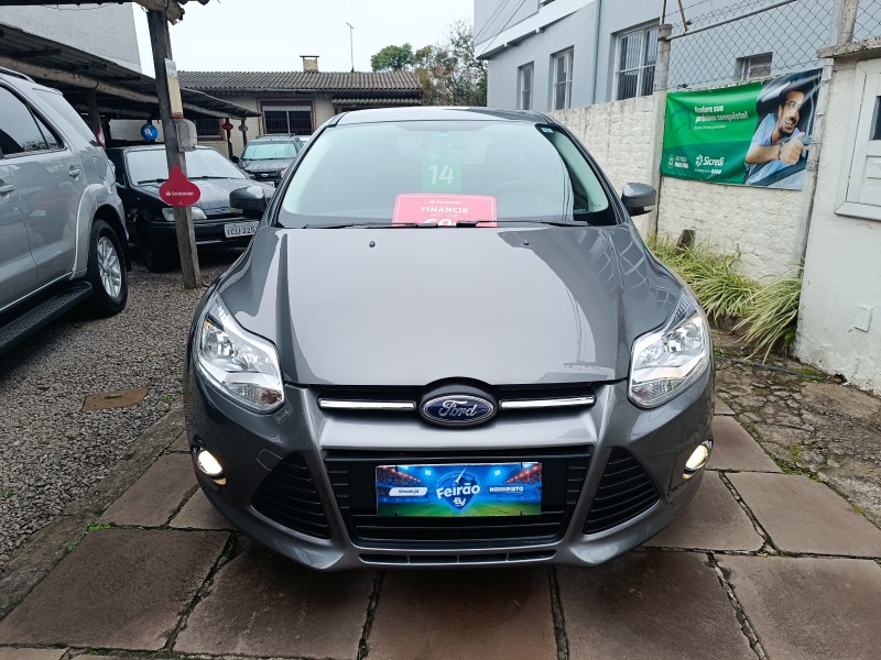 FOCUS 1.6 SE 16V FLEX 4P MANUAL - 2014 - BENTO GONçALVES