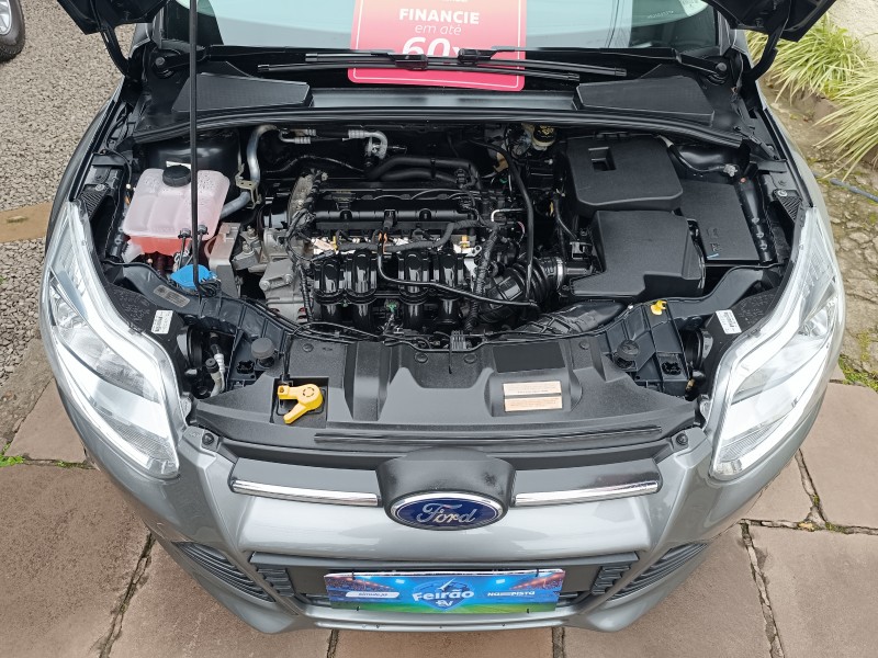 FOCUS 1.6 SE 16V FLEX 4P MANUAL - 2014 - BENTO GONçALVES