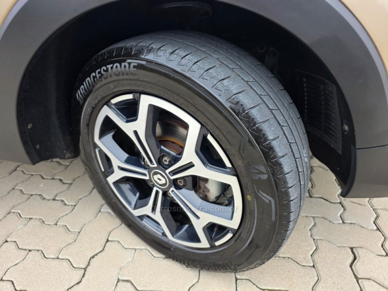 CAPTUR 1.3 ICONIC 16V TURBO FLEX 4P AUTOMÁTICO - 2023 - BENTO GONçALVES