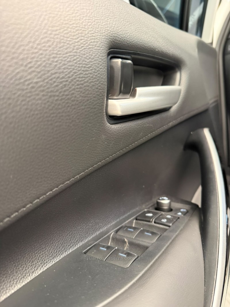 COROLLA 2.0 XEI 16V FLEX 4P AUTOMÁTICO - 2024 - LAJEADO