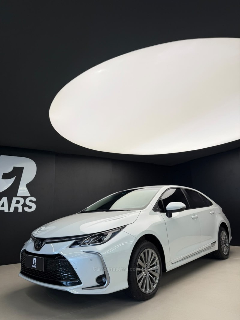 COROLLA 2.0 XEI 16V FLEX 4P AUTOMÁTICO - 2024 - LAJEADO