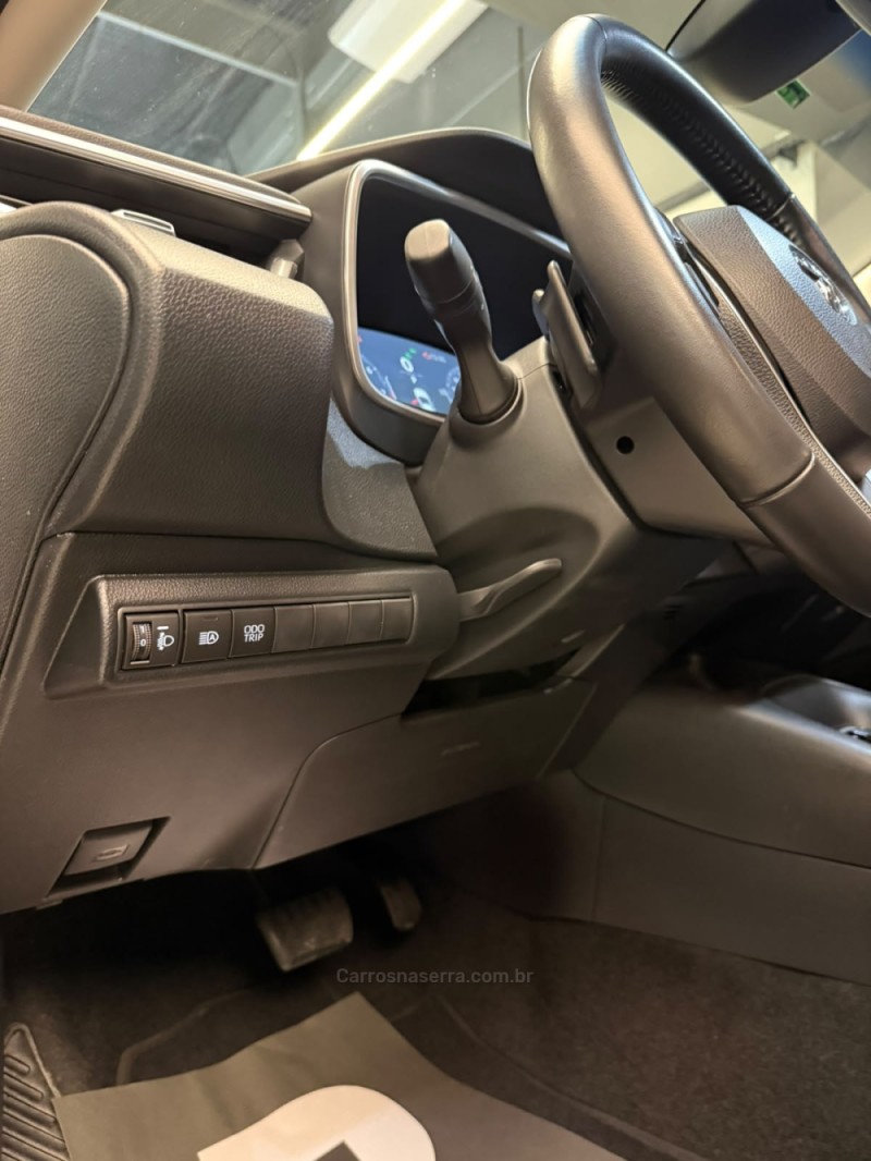 COROLLA 2.0 XEI 16V FLEX 4P AUTOMÁTICO - 2024 - LAJEADO