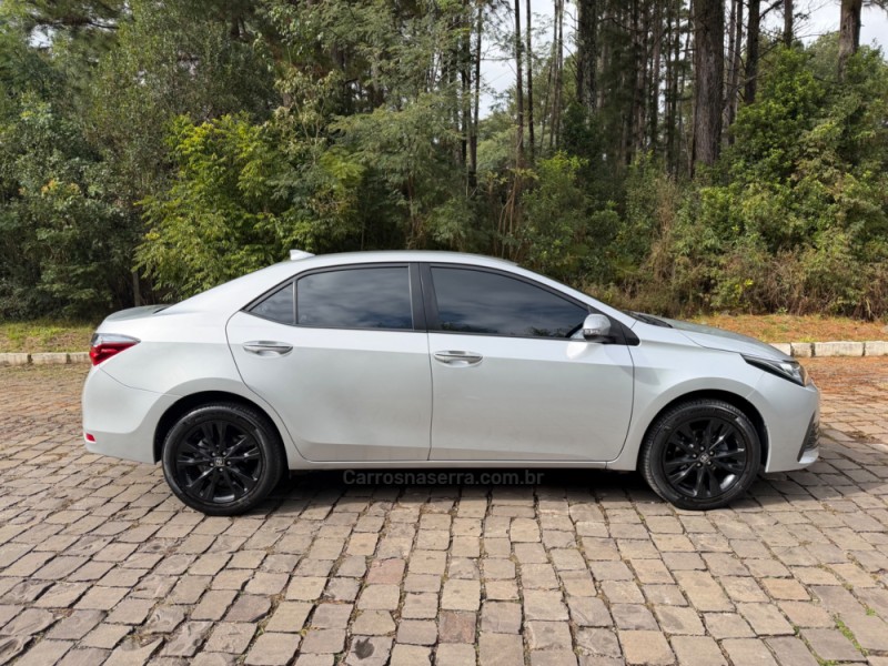 COROLLA 2.0 XEI 16V FLEX 4P AUTOMÁTICO - 2018 - NOVA PRATA