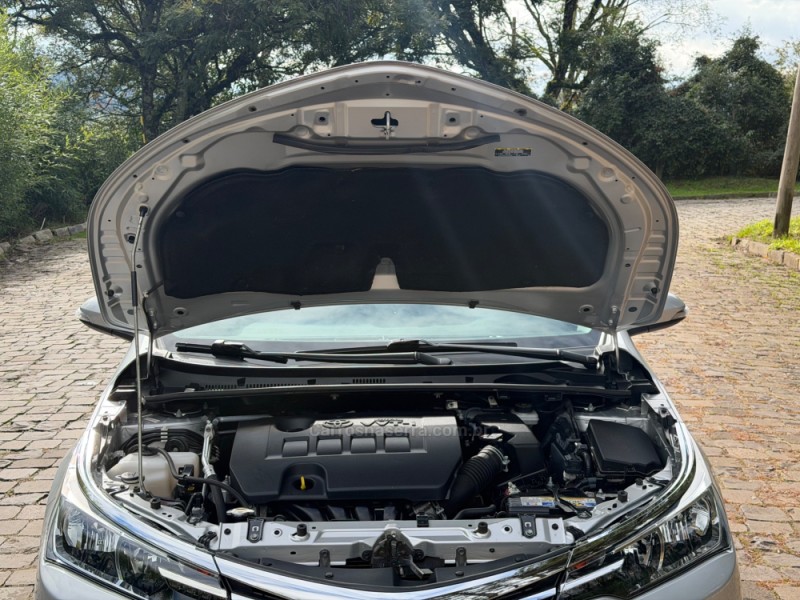 COROLLA 2.0 XEI 16V FLEX 4P AUTOMÁTICO - 2018 - NOVA PRATA