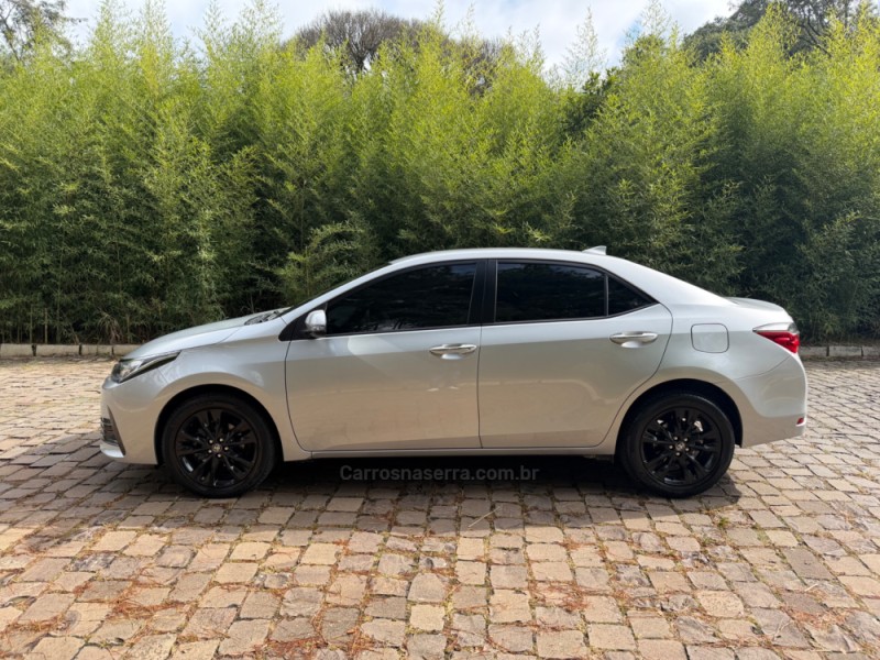 COROLLA 2.0 XEI 16V FLEX 4P AUTOMÁTICO - 2018 - NOVA PRATA