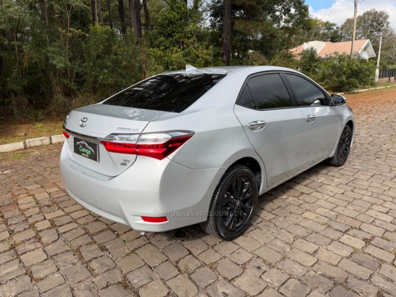 COROLLA 2.0 XEI 16V FLEX 4P AUTOMÁTICO - 2018 - NOVA PRATA