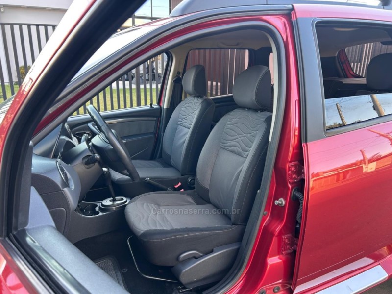 DUSTER 2.0 DYNAMIQUE 4X2 16V FLEX 4P AUTOMÁTICO - 2014 - VENâNCIO AIRES