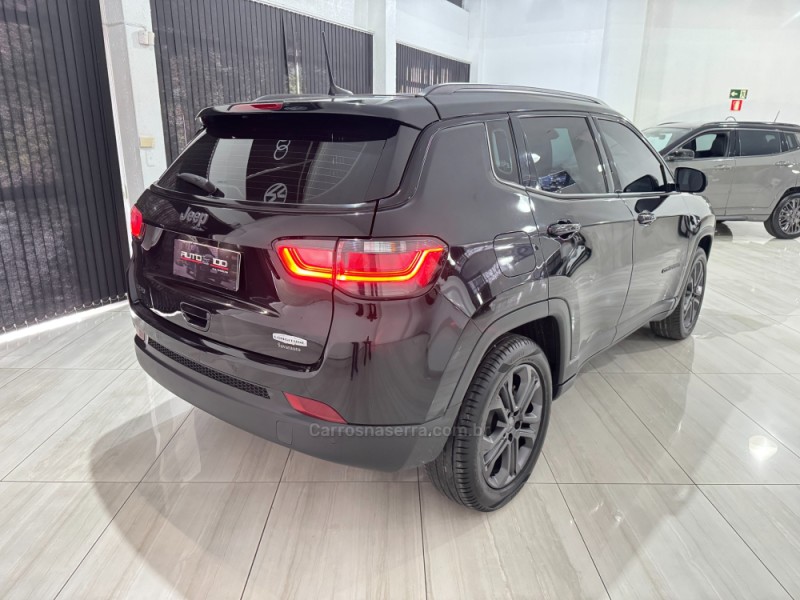 COMPASS 1.3 LONGITUDE DARK T270 16V TURBO 4X2 FLEX 4P AUTOMÁTICO - 2024 - CAXIAS DO SUL