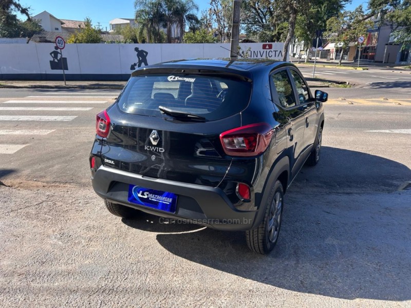 KWID 1.0 12V SCE FLEX INTENSE MANUAL - 2026 - VENâNCIO AIRES