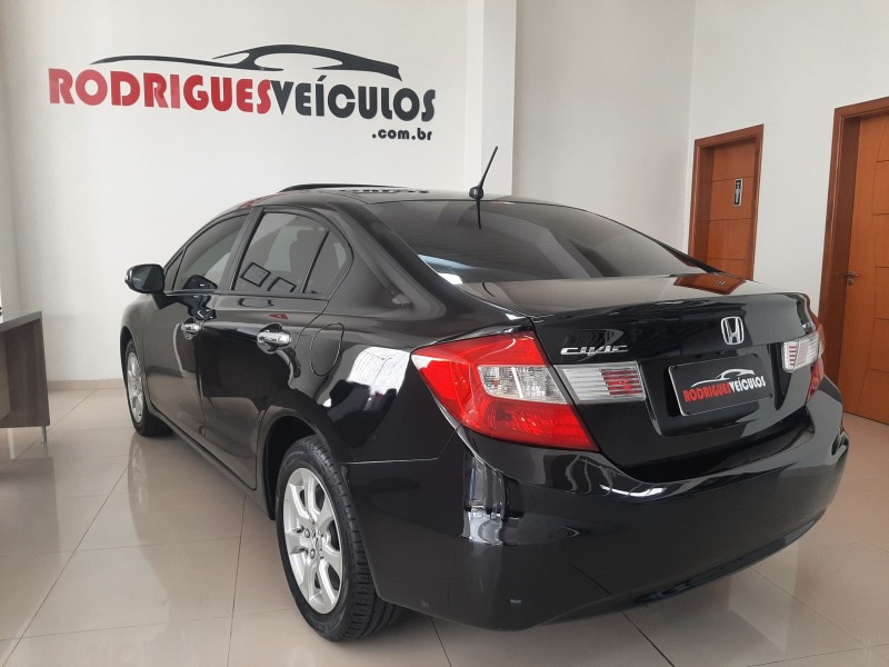 CIVIC 1.8 EXS 16V FLEX 4P AUTOMÁTICO - 2013 - CAXIAS DO SUL