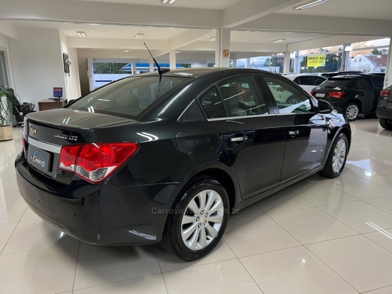 CRUZE 1.8 LTZ 16V FLEX 4P AUTOMÁTICO - 2013 - TAQUARA