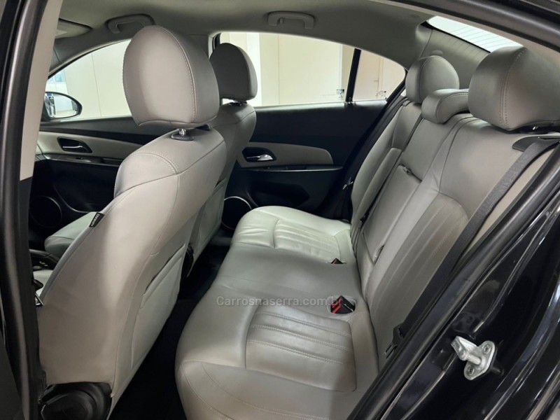 CRUZE 1.8 LTZ 16V FLEX 4P AUTOMÁTICO - 2013 - TAQUARA