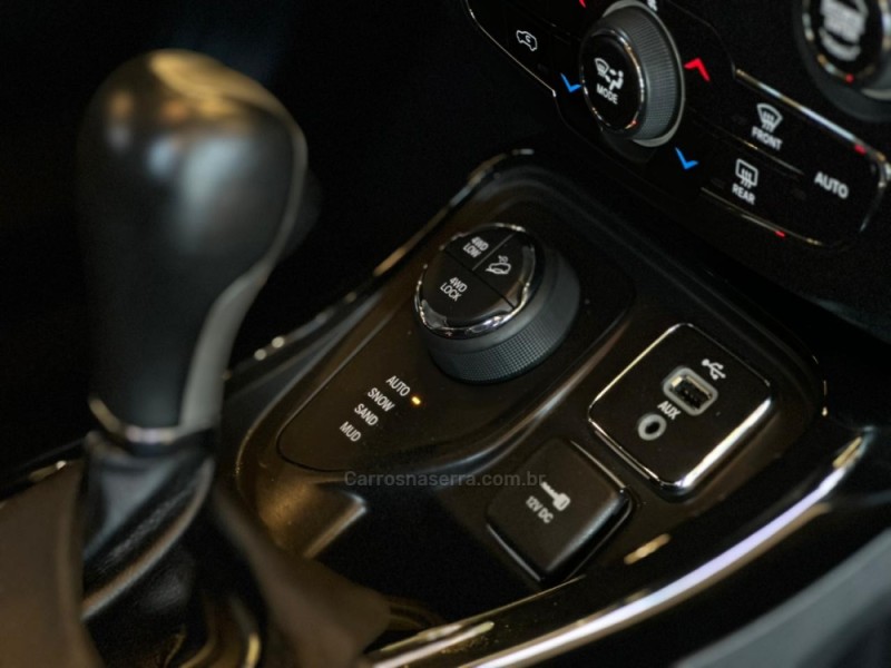 COMPASS 2.0 16V DIESEL LIMITED 4X4 AUTOMÁTICO - 2019 - CAXIAS DO SUL