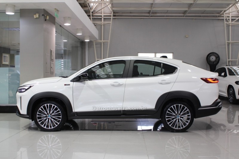 FASTBACK 1.3 LIMITED EDITION 270 TURBO FLEX 4P AUTOMÁTICO - 2025 - CAXIAS DO SUL