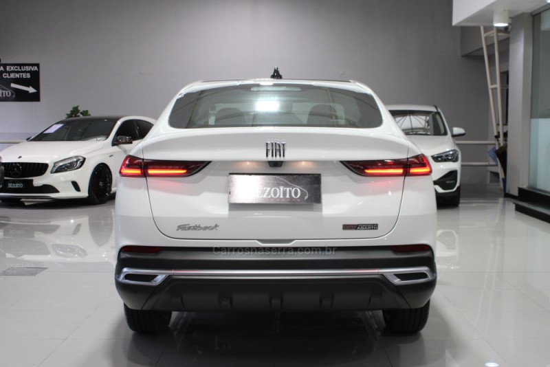 FASTBACK 1.3 LIMITED EDITION 270 TURBO FLEX 4P AUTOMÁTICO - 2025 - CAXIAS DO SUL
