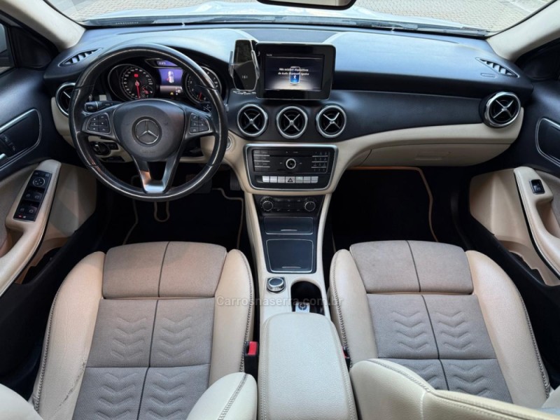 GLA 200 1.6 CGI STYLE 16V TURBO GASOLINA 4P AUTOMÁTICO - 2019 - IVOTI