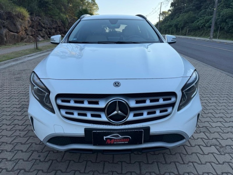 GLA 200 1.6 CGI STYLE 16V TURBO GASOLINA 4P AUTOMÁTICO - 2019 - IVOTI