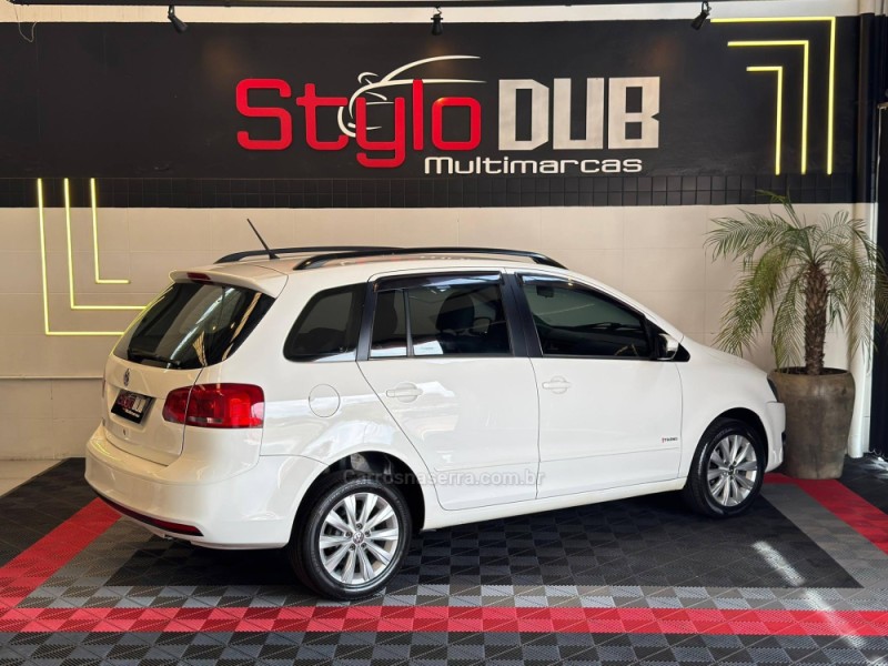 SPACEFOX 1.6 MI TREND 8V FLEX 4P MANUAL - 2012 - ESTâNCIA VELHA