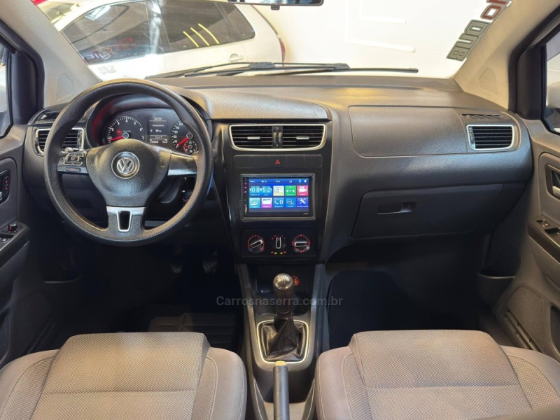 SPACEFOX 1.6 MI TREND 8V FLEX 4P MANUAL - 2012 - ESTâNCIA VELHA