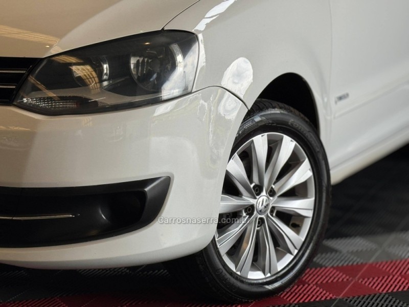 SPACEFOX 1.6 MI TREND 8V FLEX 4P MANUAL - 2012 - ESTâNCIA VELHA