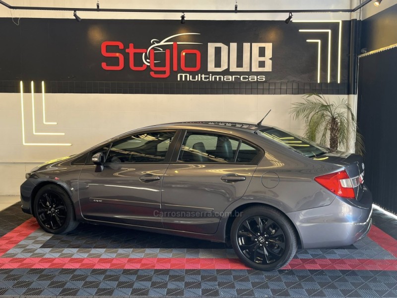 CIVIC 2.0 LXR 16V FLEX 4P AUTOMÁTICO - 2015 - ESTâNCIA VELHA