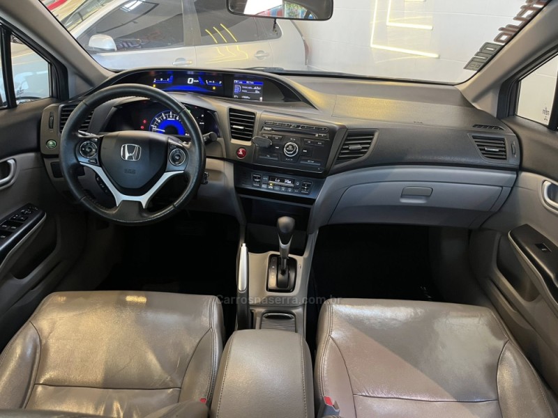 CIVIC 2.0 LXR 16V FLEX 4P AUTOMÁTICO - 2015 - ESTâNCIA VELHA