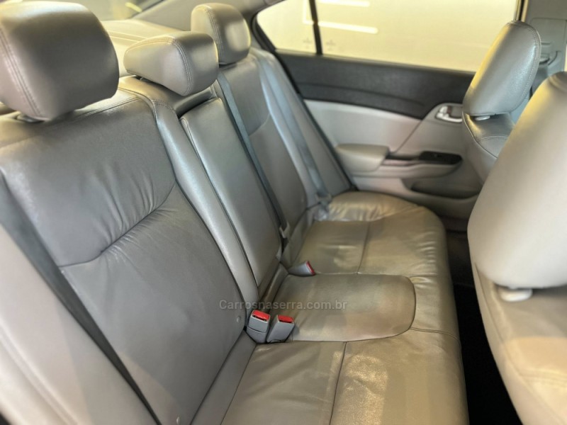 CIVIC 2.0 LXR 16V FLEX 4P AUTOMÁTICO - 2015 - ESTâNCIA VELHA
