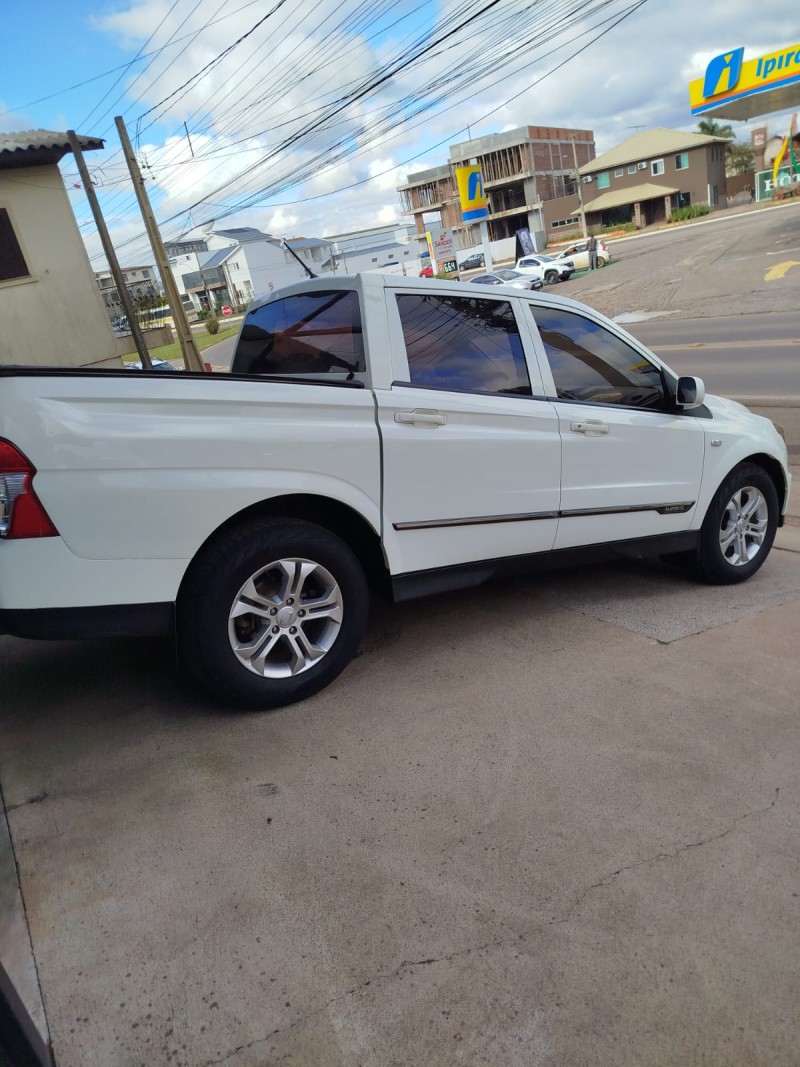 ACTYON SPORTS 2.0 16V DIESEL 4P AUTOMÁTICO - 2013 - VACARIA
