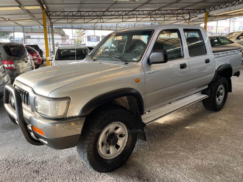 hilux 3.0 dx 4x2 cd 16v diesel 4p manual 2003 caxias do sul